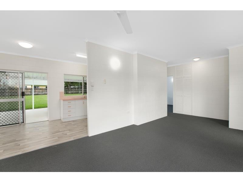 17 Idaho Close WHITE ROCK, White Rock QLD 4868