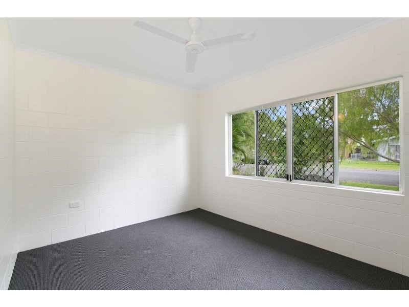 17 Idaho Close WHITE ROCK, White Rock QLD 4868