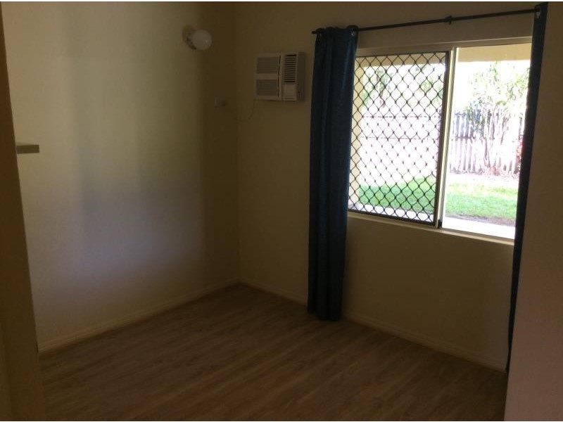 1 Picnic Street, White Rock QLD 4868