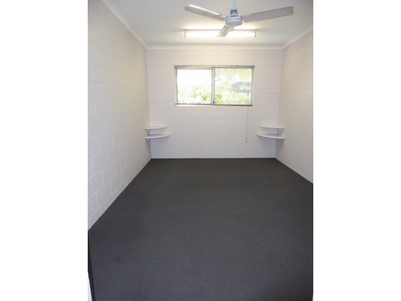 2/93 Jensen Street, Whitfield QLD 4870