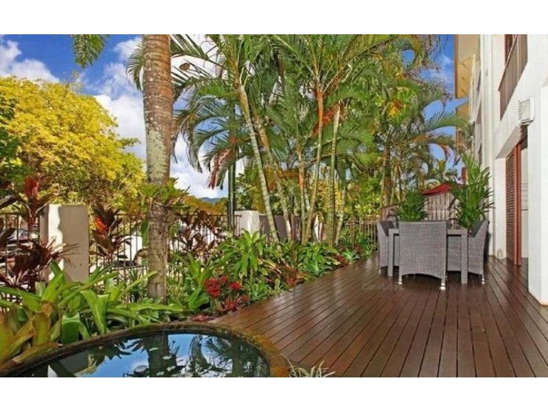 1/16 Gatton Street, Cairns North QLD 4870