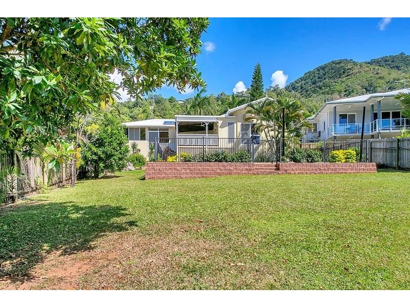 36 Southerden Drive, Mooroobool QLD 4870