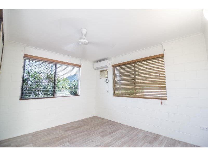 136 Toogood Road, Bayview Heights QLD 4868