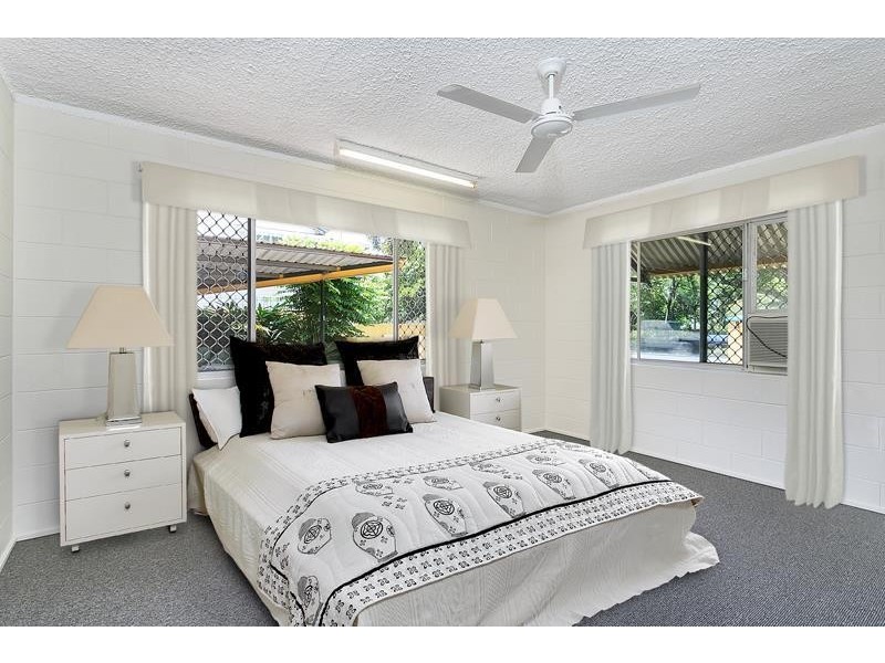 1/392 Severin Street, Parramatta Park QLD 4870