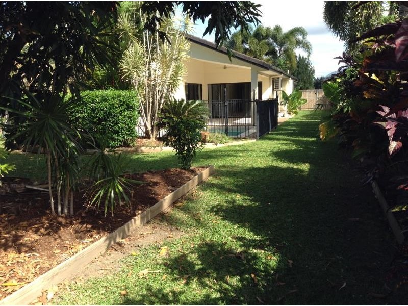 1/20-22 Manus Street, Trinity Beach QLD 4879