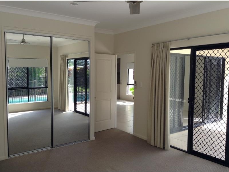 1/20-22 Manus Street, Trinity Beach QLD 4879