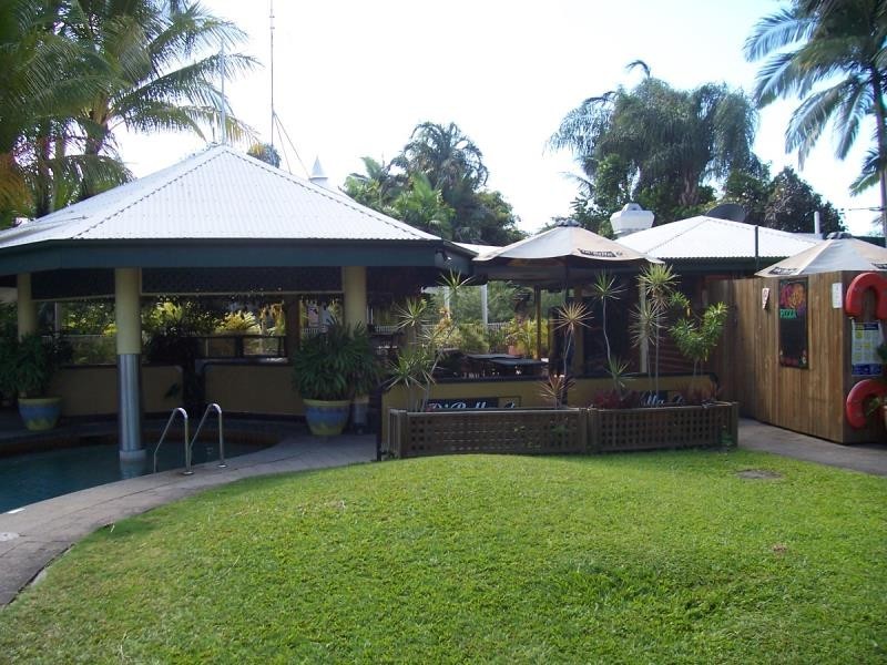 240/1-2 Anderson Road, Woree QLD 4868