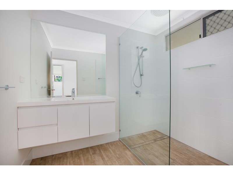 141 McManus Street, Whitfield QLD 4870