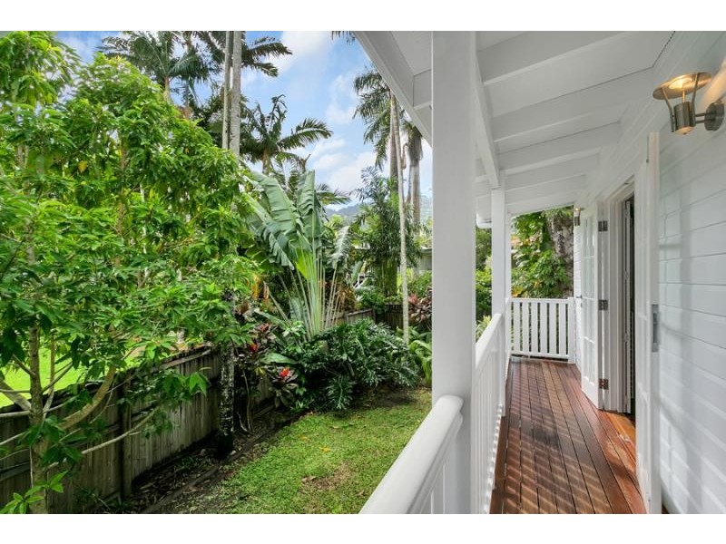 92 Woodward Street, Edge Hill QLD 4870