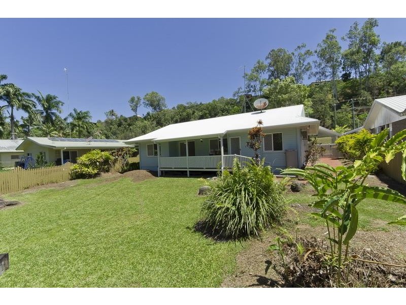 38 Callum Street, Mooroobool QLD 4870