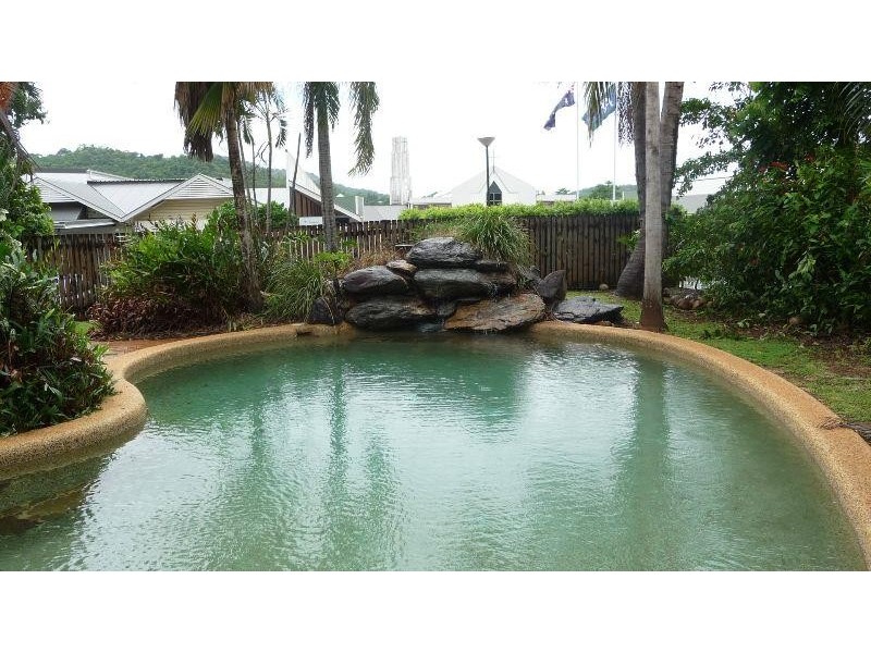 4/32 Short Street, Redlynch QLD 4870