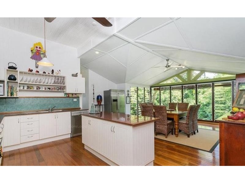 519 McCormack Street, Edge Hill QLD 4870