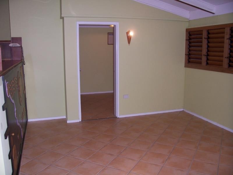 19 Granite Close, Brinsmead QLD 4870