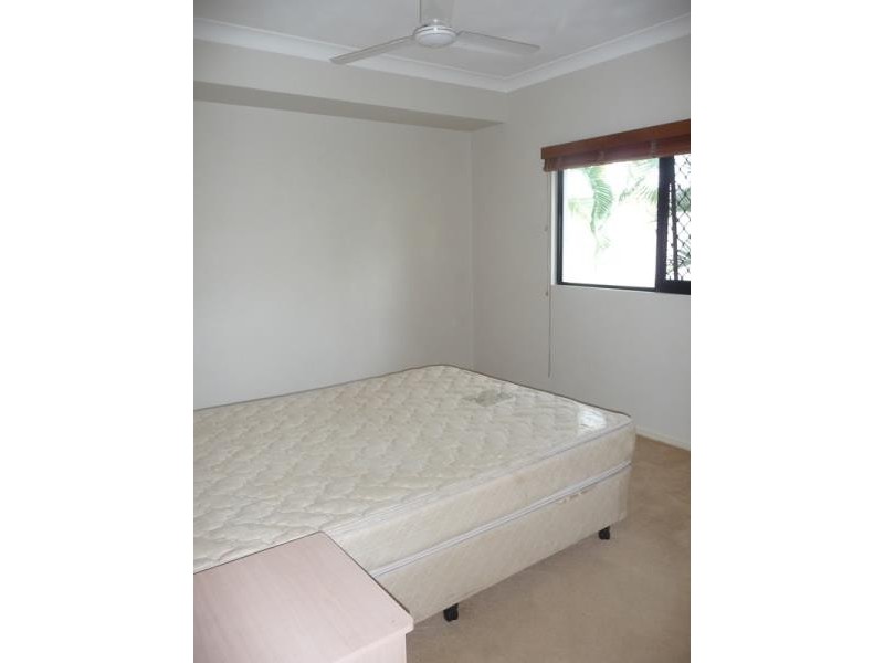 19/293 Esplanade, Cairns North QLD 4870