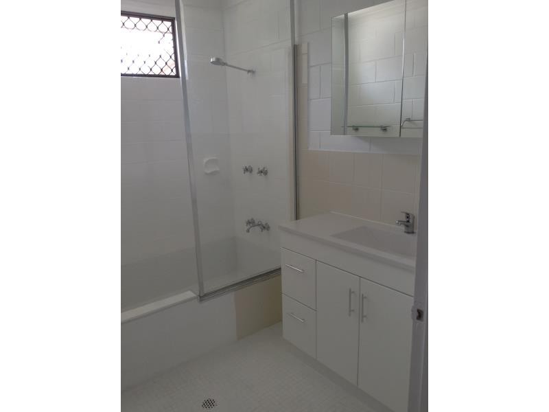 34 Cavallaro Avenue, Earlville QLD 4870