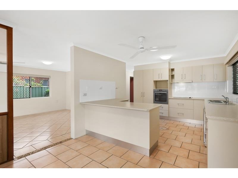 19 Bottlebrush Street, Mooroobool QLD 4870