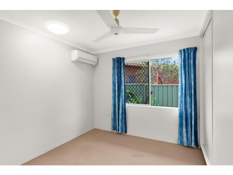 19 Bottlebrush Street, Mooroobool QLD 4870