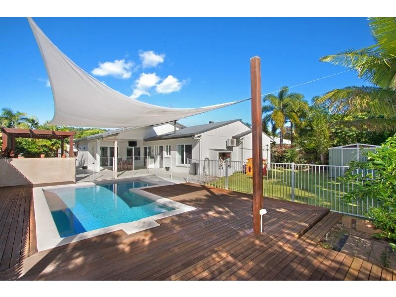 41 Meander Close, Brinsmead QLD 4870