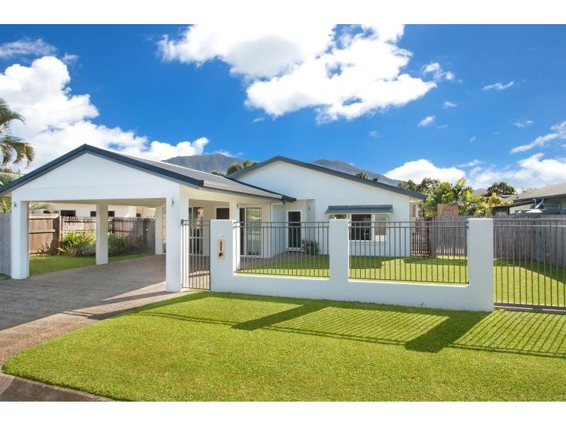 41 Meander Close, Brinsmead QLD 4870