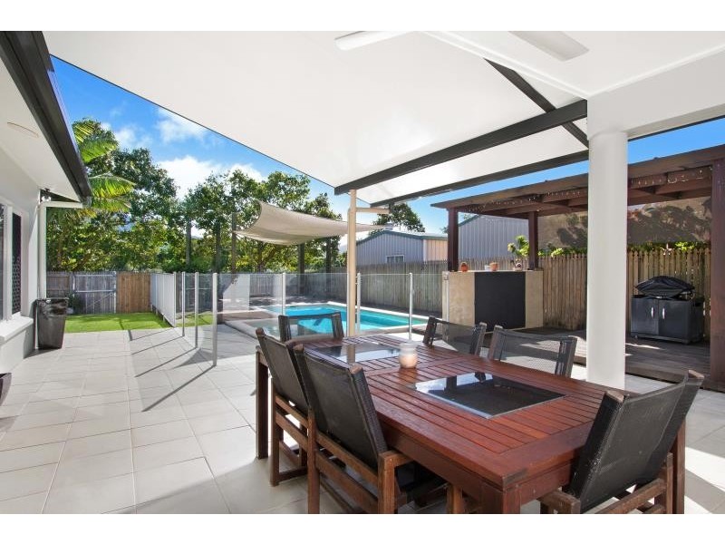 41 Meander Close, Brinsmead QLD 4870