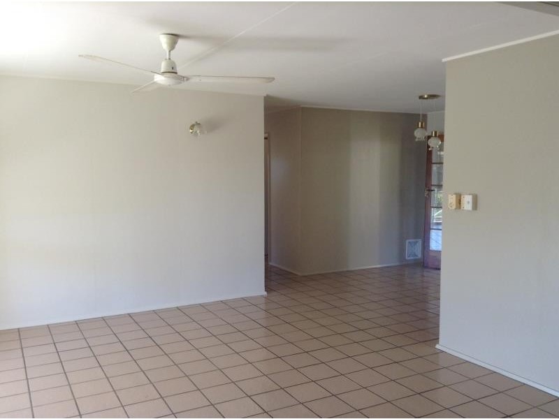 12 Maina Street, Earlville QLD 4870