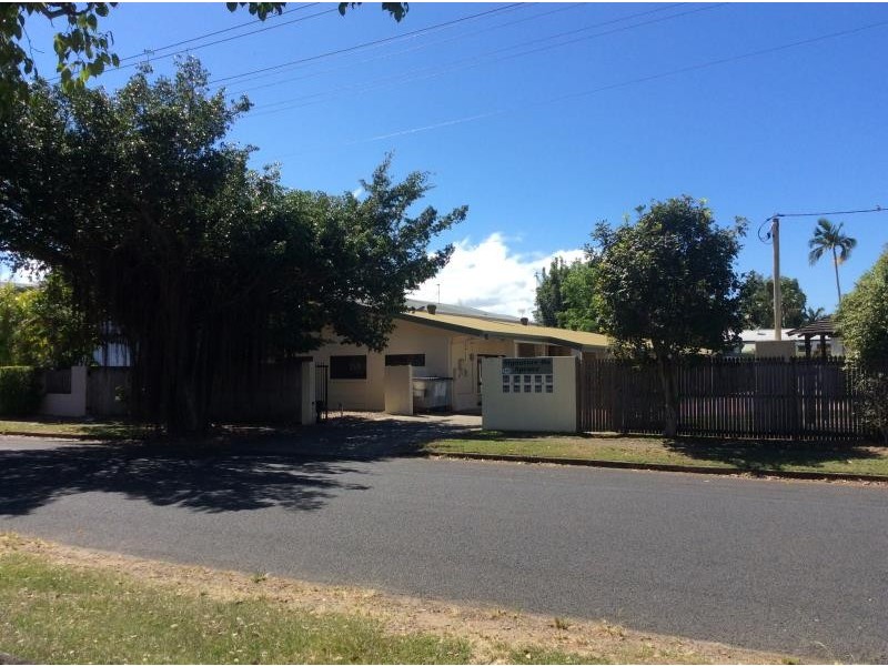 4/193 Spence Street, Bungalow QLD 4870