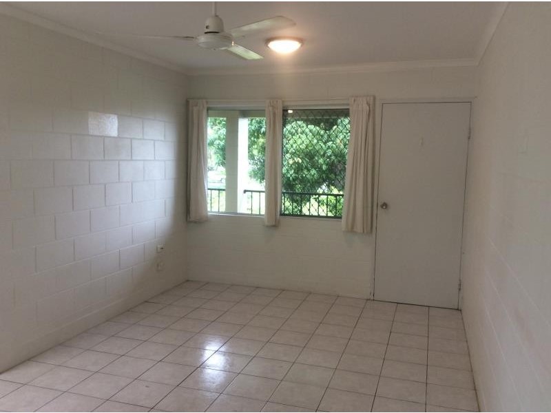 12/98 Pease Street, Manoora QLD 4870