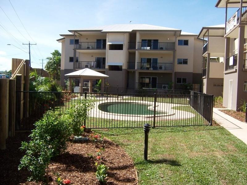 4/47-49 McCormack Street, Manunda QLD 4870