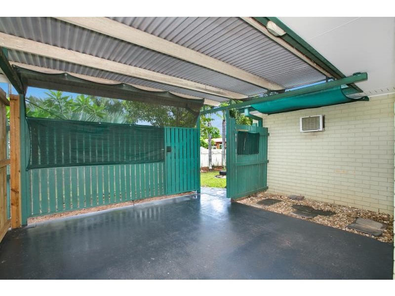 7 Rambutan Close, Manoora QLD 4870
