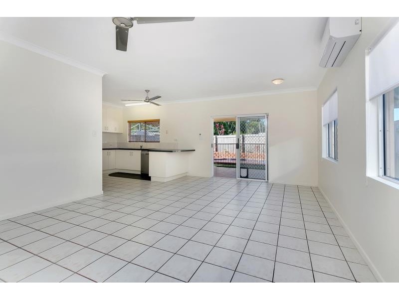 26 Dolphin Close, Kewarra Beach QLD 4879