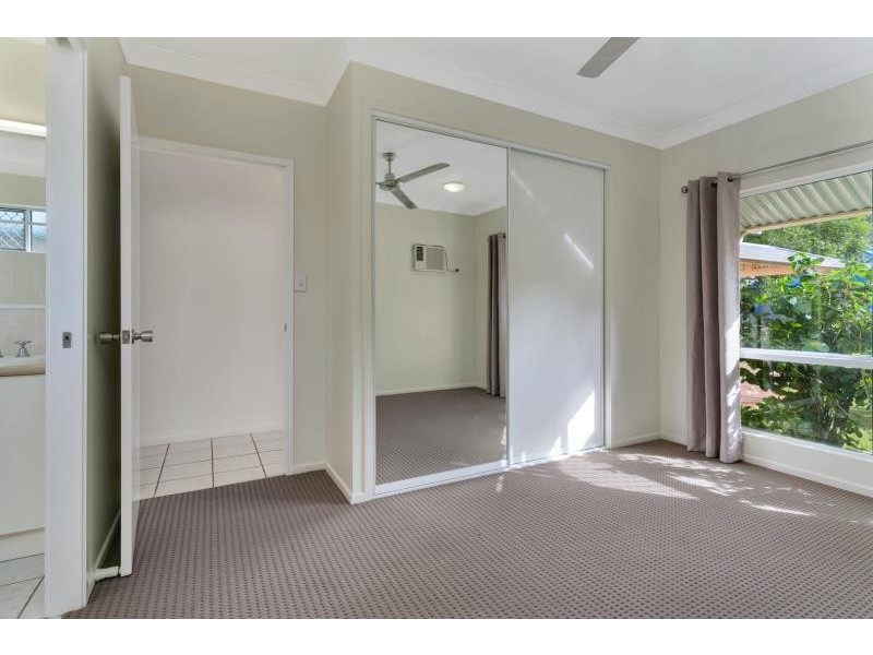 26 Dolphin Close, Kewarra Beach QLD 4879