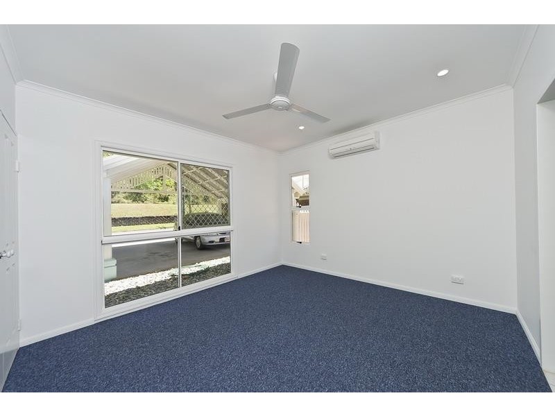 38 Callum Street, Mooroobool QLD 4870
