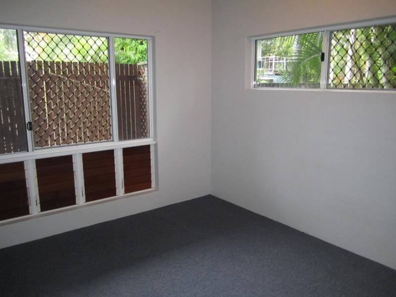 1/24 Macilwraith Street, Manunda QLD 4870