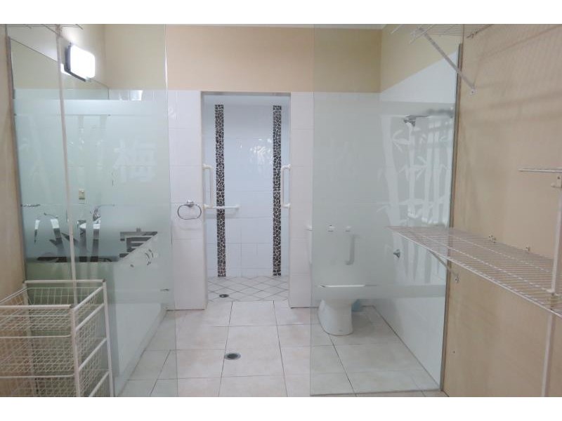 12 Castaways Close, Kewarra Beach QLD 4879