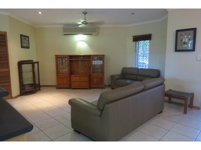 12 Castaways Close, Kewarra Beach QLD 4879