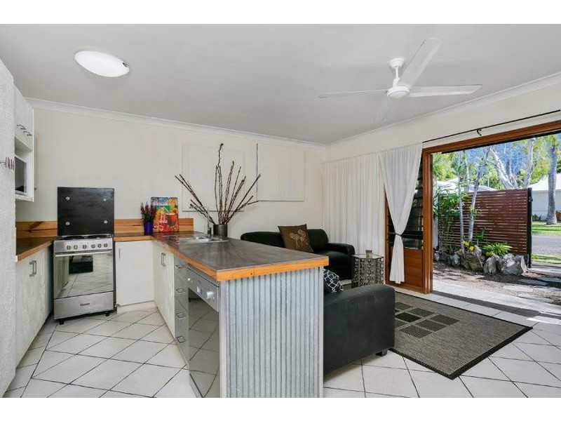 1/26-28 Oliva Street, Palm Cove QLD 4879