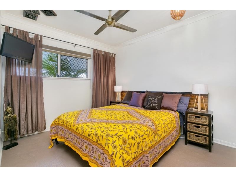 1/26-28 Oliva Street, Palm Cove QLD 4879