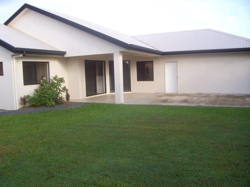 8 Warana Close, Kewarra Beach QLD 4879