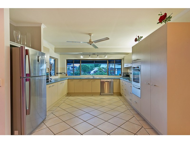 22 Eugenia Crescent, Redlynch QLD 4870
