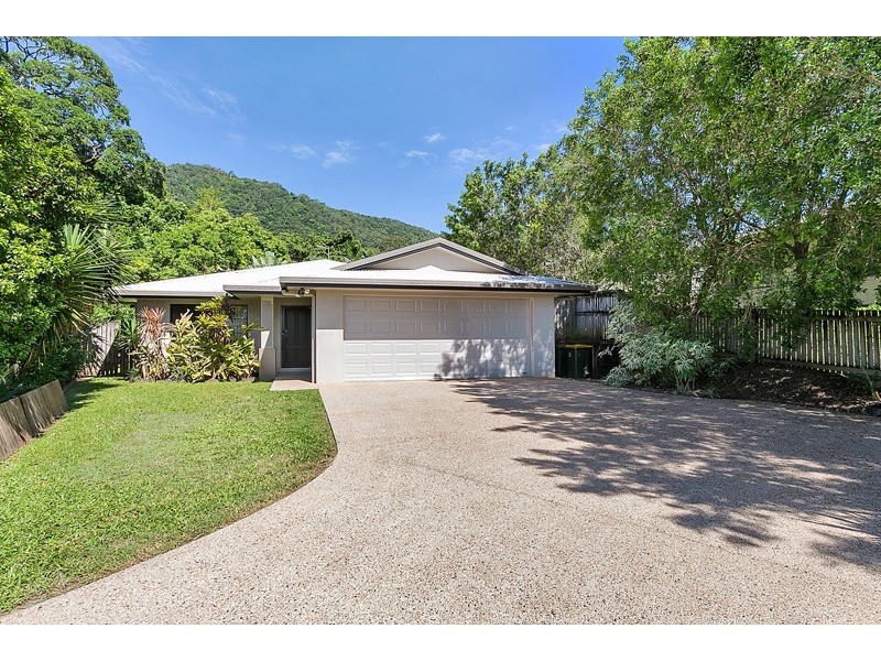 7 Starr Close, Bentley Park QLD 4869