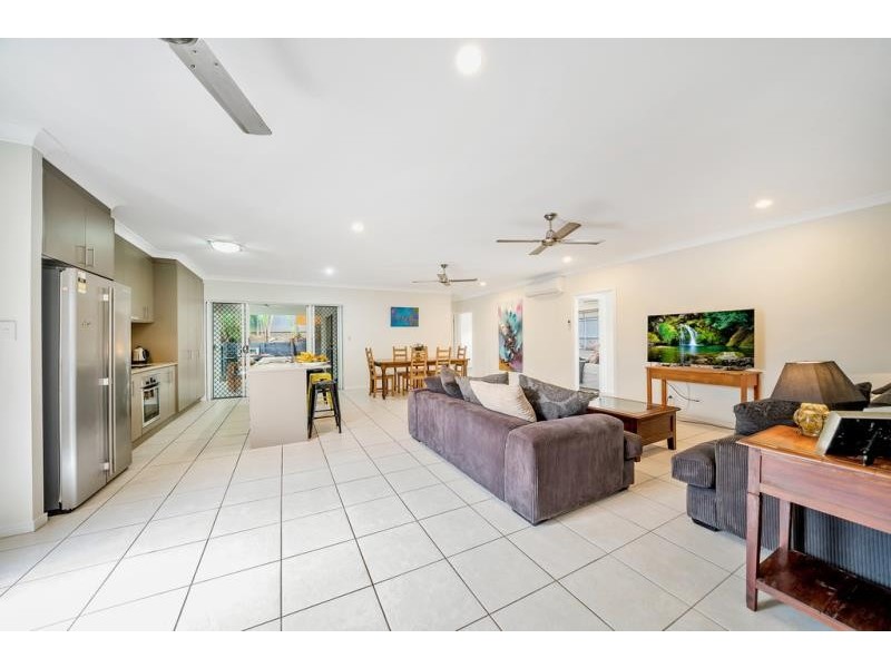 28 Starboard Street, Trinity Beach QLD 4879