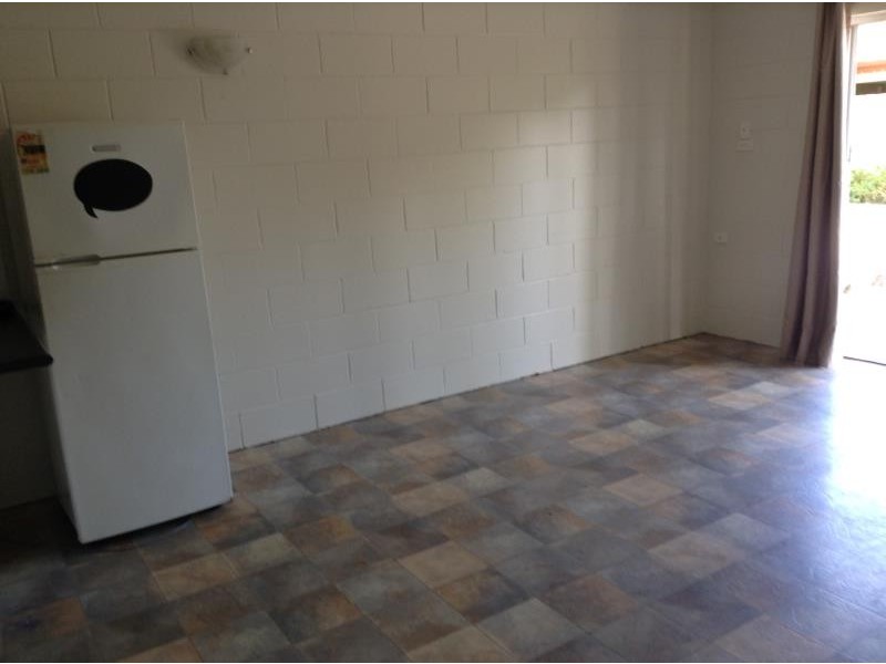 4/50 Alfred Street, Manunda QLD 4870