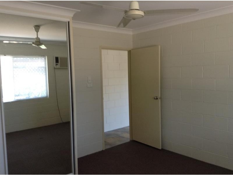 4/50 Alfred Street, Manunda QLD 4870