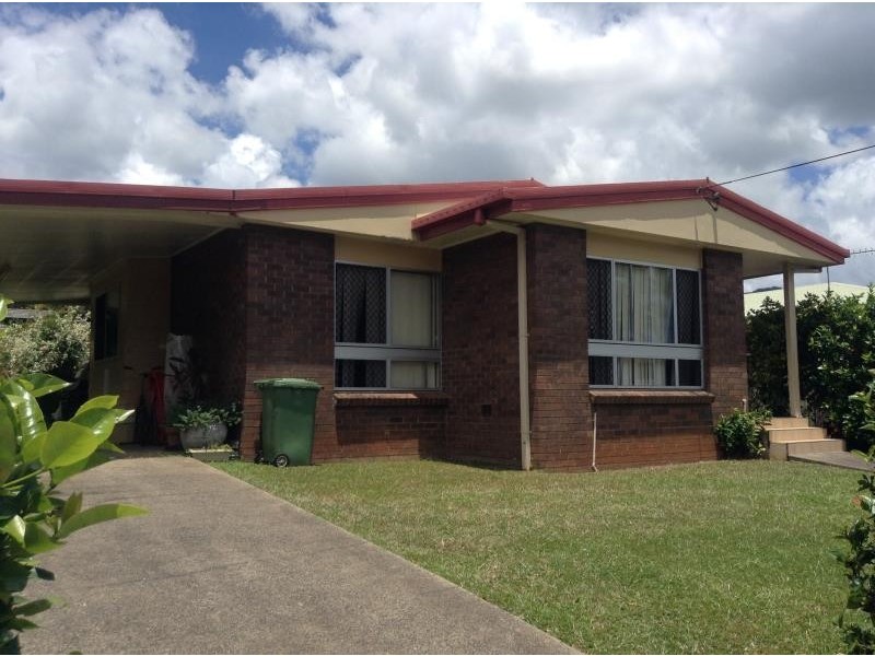 11 Fairview Street, Bayview Heights QLD 4868