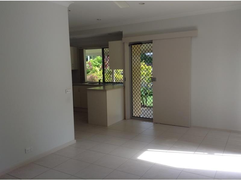 11 Fairview Street, Bayview Heights QLD 4868