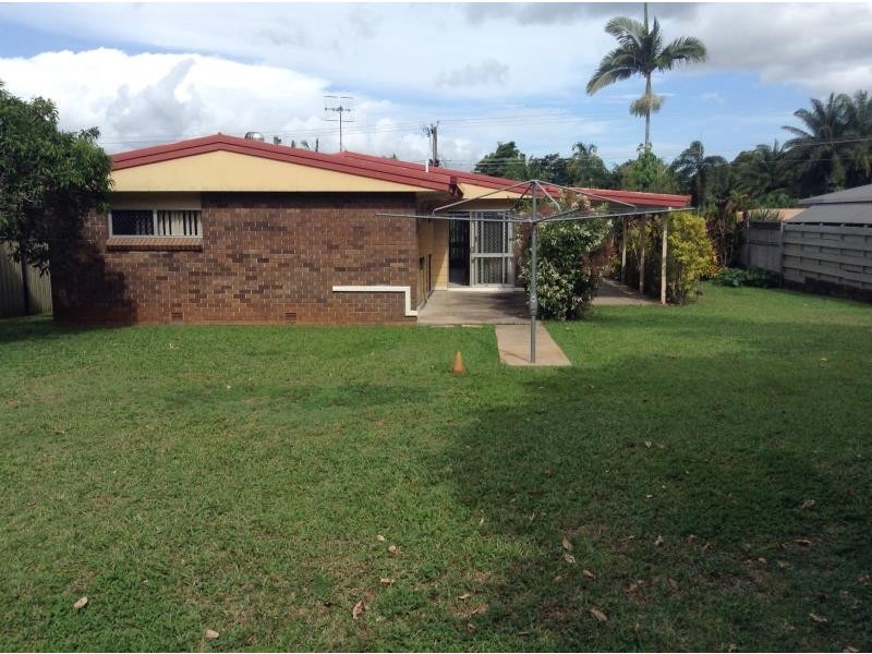 11 Fairview Street, Bayview Heights QLD 4868