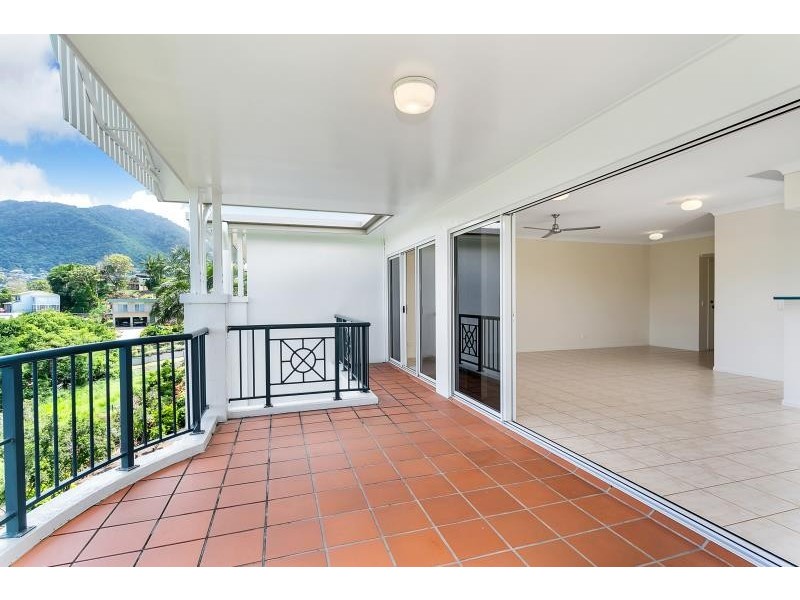 45/8-14 Munroe Terrace, Mooroobool QLD 4870