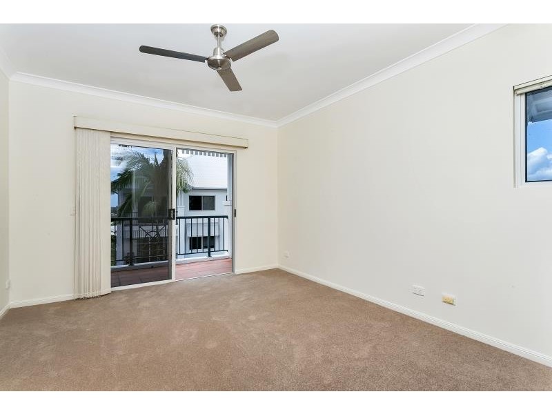 45/8-14 Munroe Terrace, Mooroobool QLD 4870