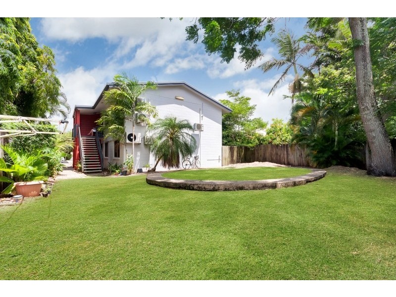 2/15-17 Earl St, Parramatta Park QLD 4870