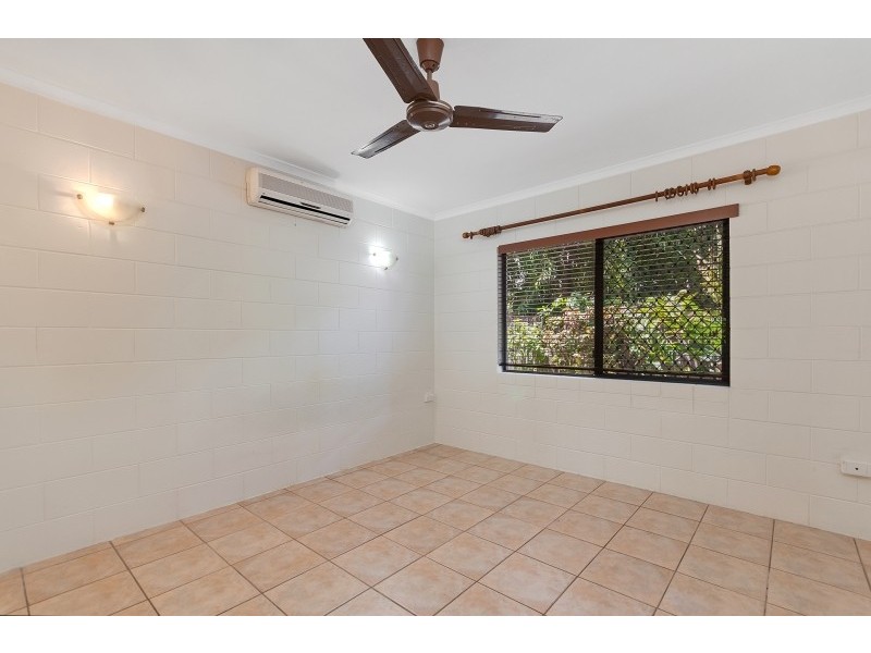 2/15-17 Earl St, Parramatta Park QLD 4870